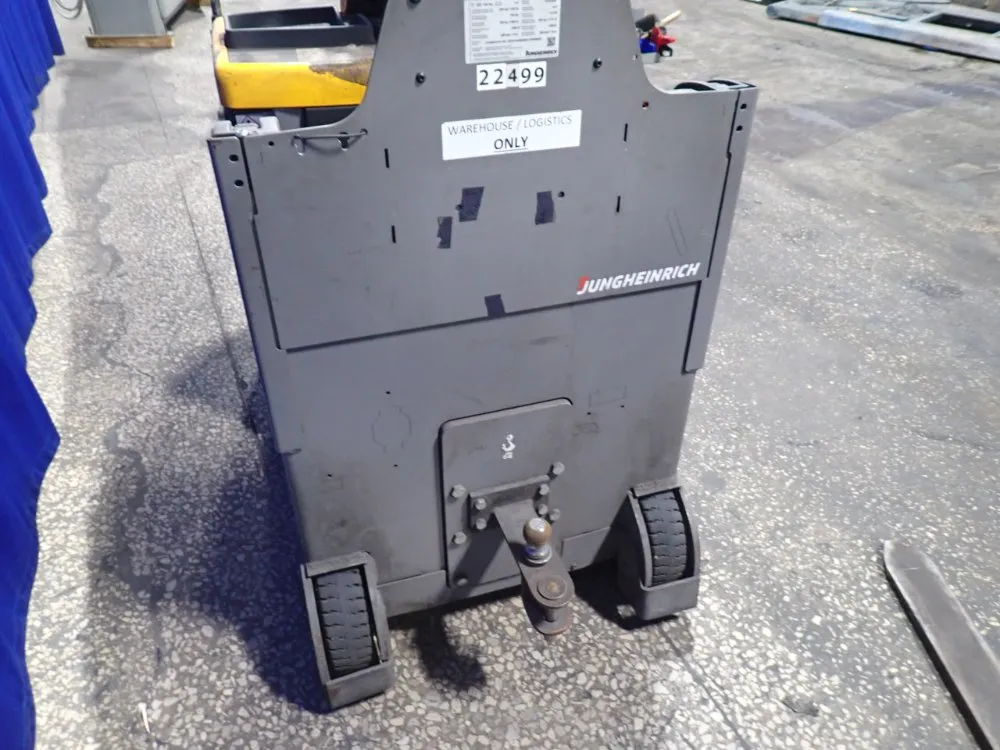 Jungheinrich 8820 Lbs Electric Tow Tractor - Ezsc40na