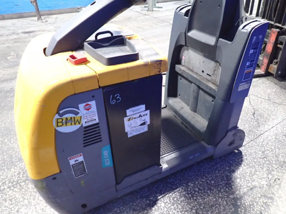 Jungheinrich 8820 Lbs Electric Tow Tractor - Ezsc40na