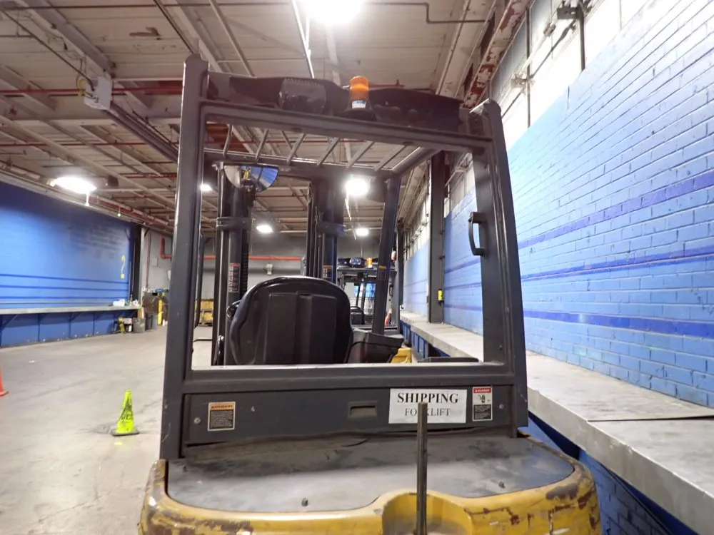 Caterpillar 5970 Lbs Electric Forklift - 2ep6000