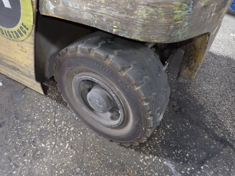 Caterpillar 3940 Lbs Electric Forklift - Ep4000