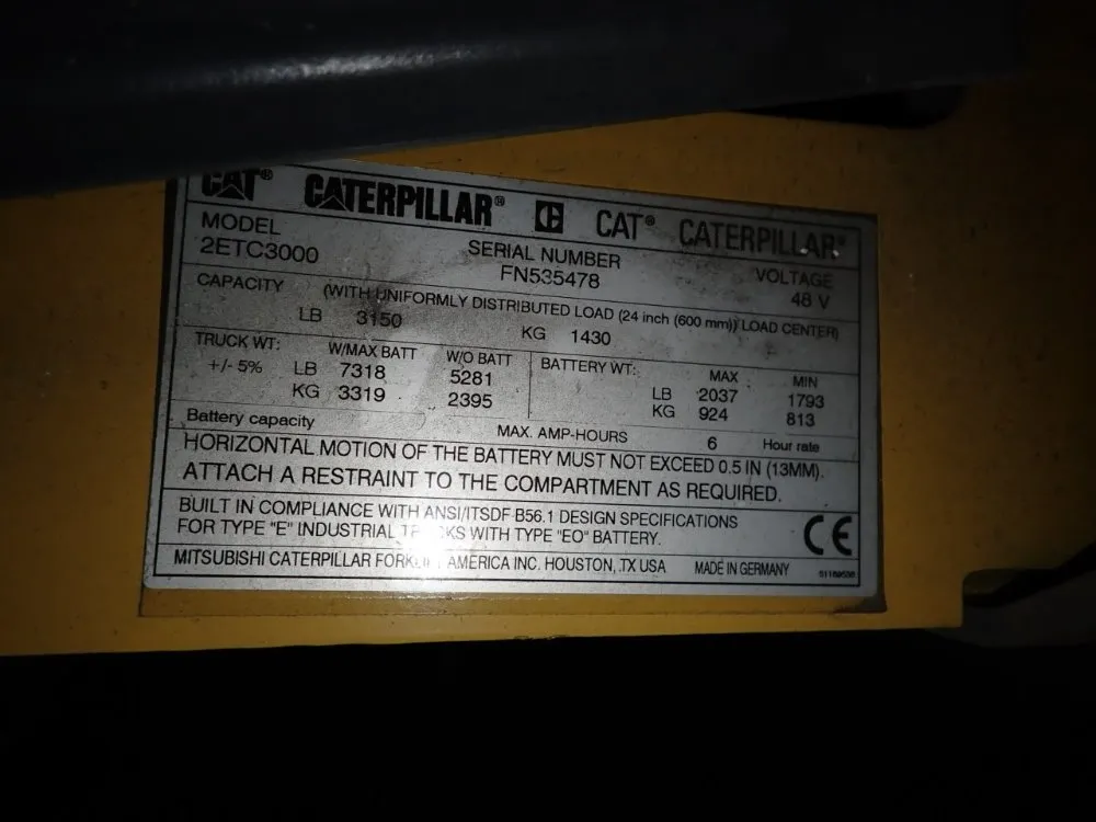 Caterpillar 3150 Lbs Electric Forklift - 2etc3000