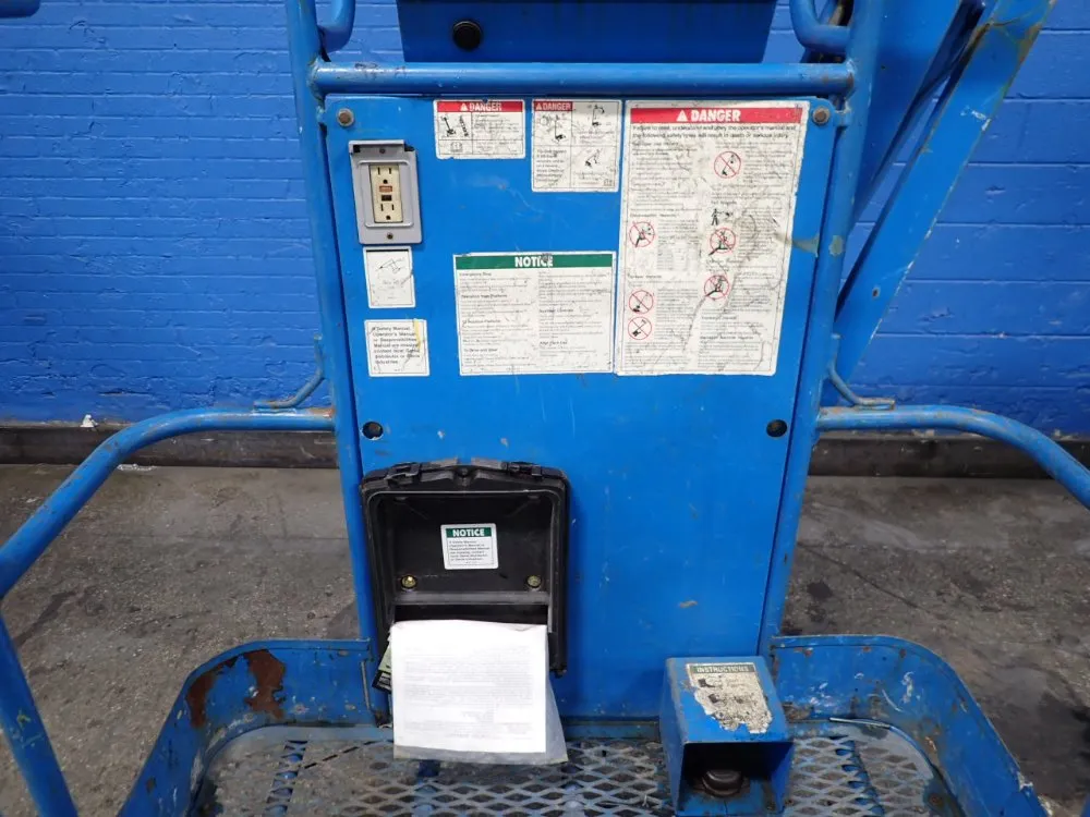 Genie 550 Lbs Boom Lift - Z-30/20n