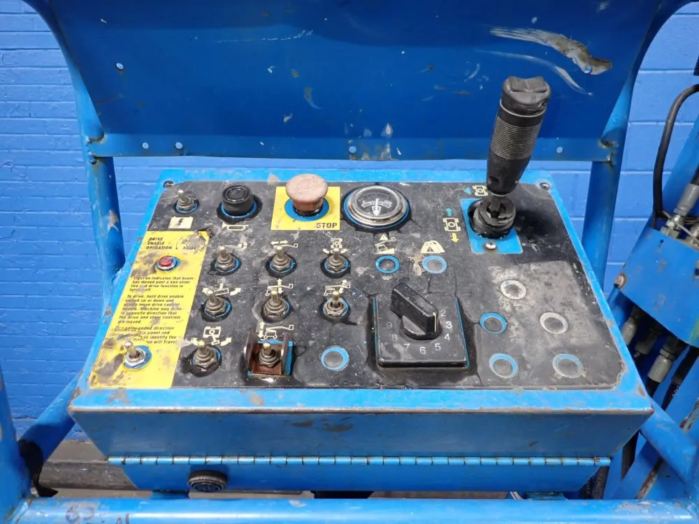 Genie 550 Lbs Boom Lift - Z-30/20n