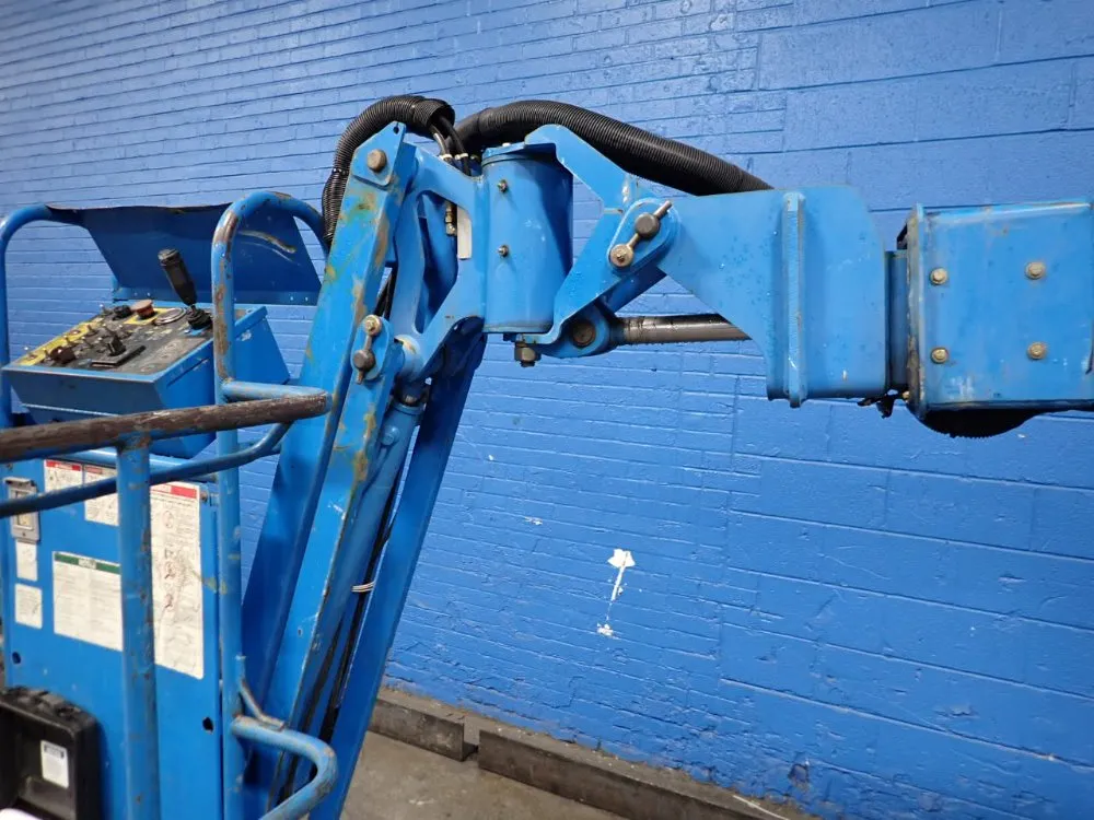 Genie 550 Lbs Boom Lift - Z-30/20n