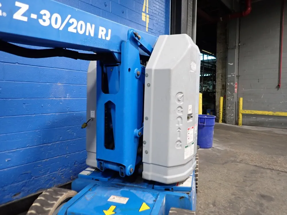 Genie 550 Lbs Boom Lift - Z-30/20n