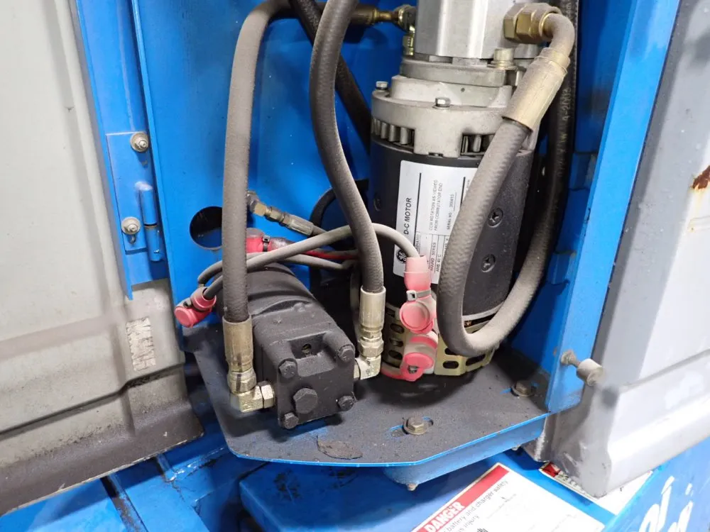 Genie 550 Lbs Boom Lift - Z-30/20n