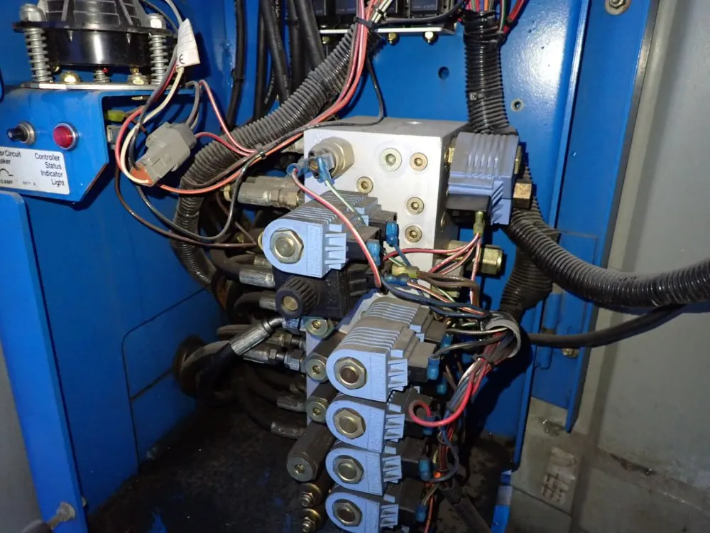 Genie 550 Lbs Boom Lift - Z-30/20n