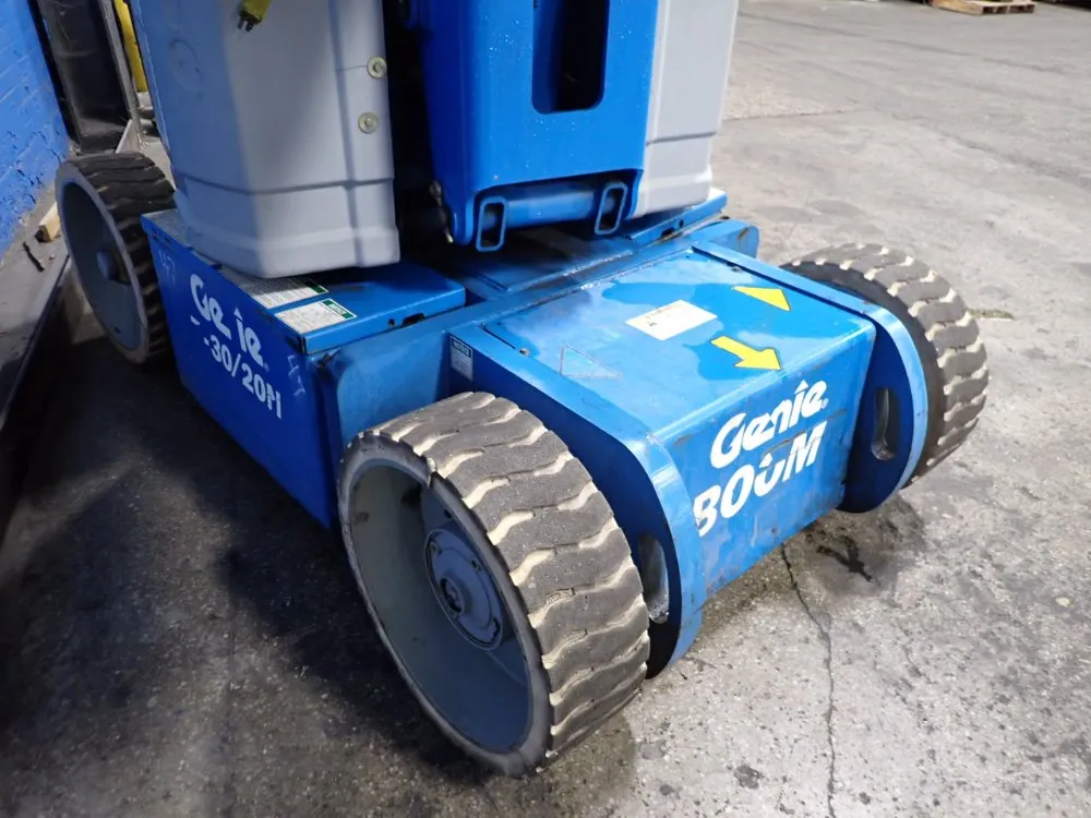 Genie 550 Lbs Boom Lift - Z-30/20n