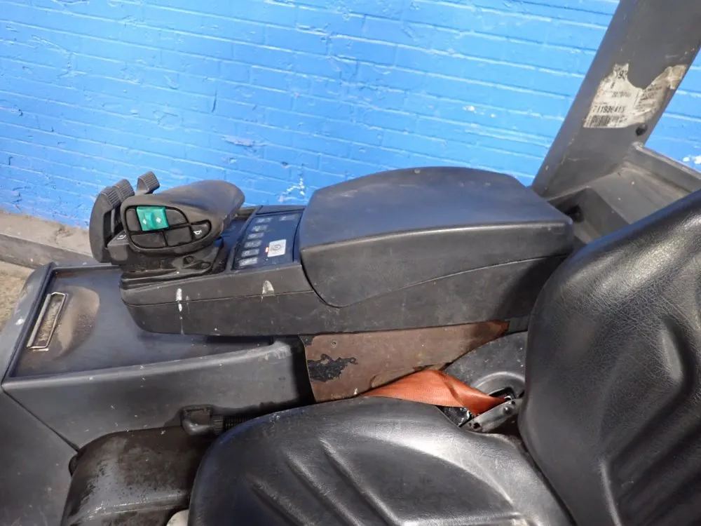 Caterpillar Electric Forklift