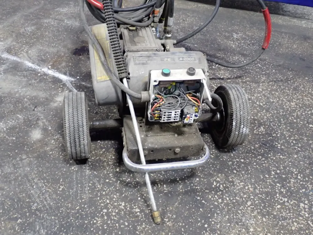 Landa 2000 Psi Pressure Washer - Pe4-20021c