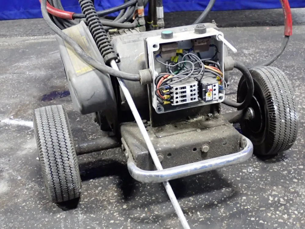 Landa 2000 Psi Pressure Washer - Pe4-20021c