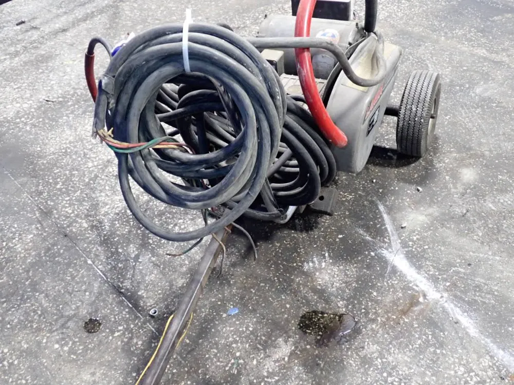 Landa 2000 Psi Pressure Washer - Pe4-20021c