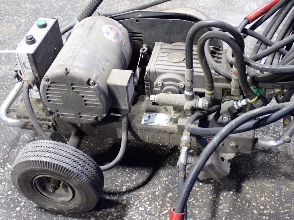 Landa 2000 Psi Pressure Washer - Pe4-20021c