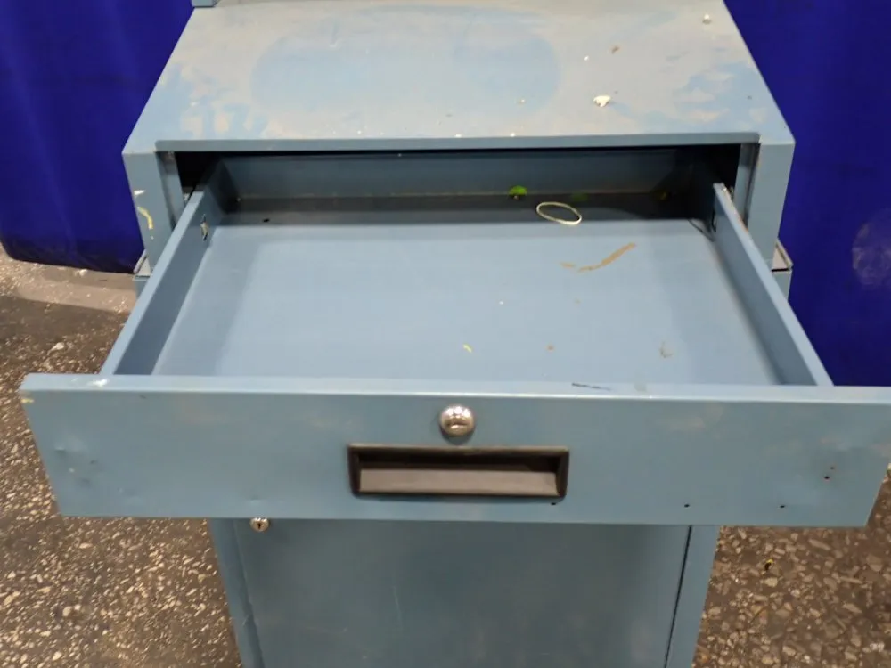 23" X 28" X 63" Foreman Stand