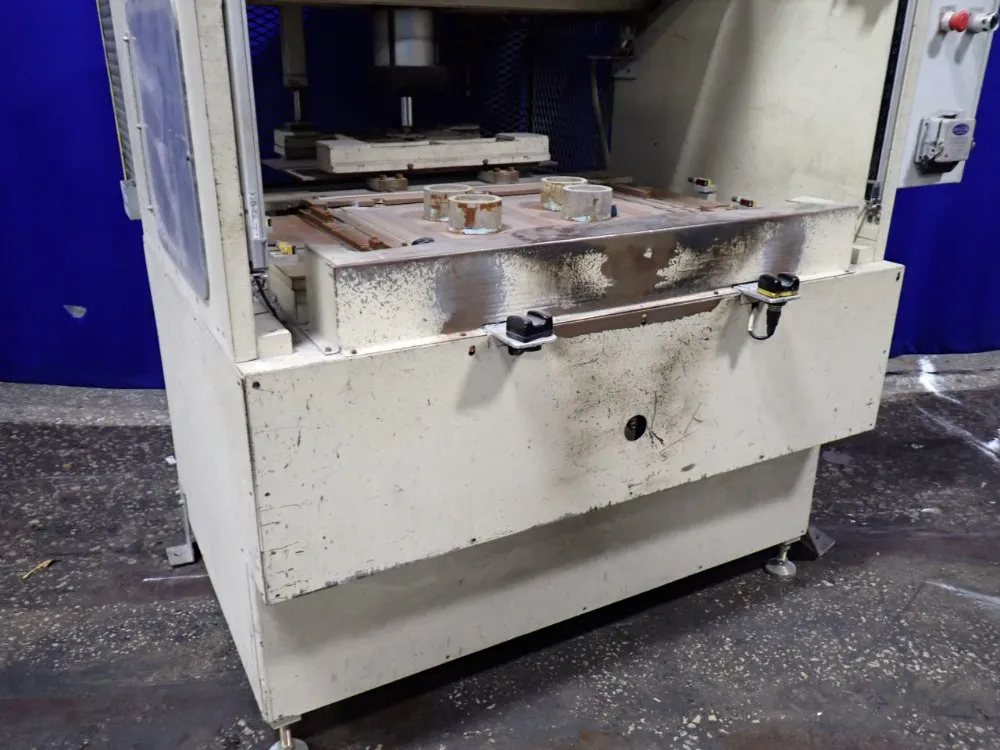 Farr Automation Banding Table