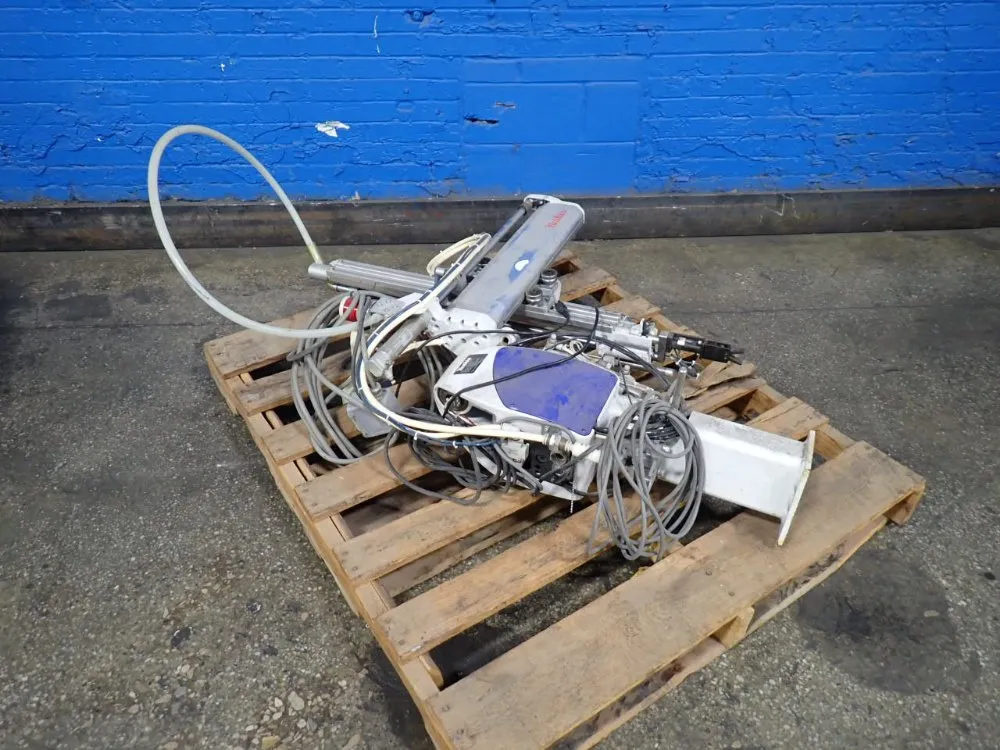 Yushin Pick And Place Robot - Hope Ive 650