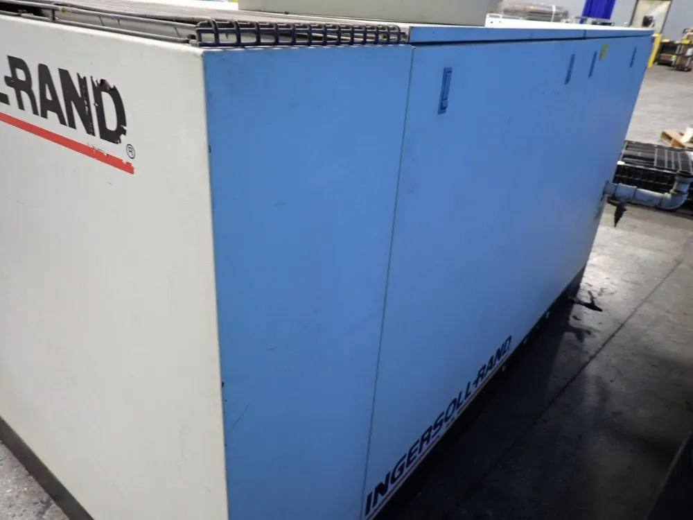 Ingersoll-rand 364 Cfm Air Compressor - Ssr-xf75