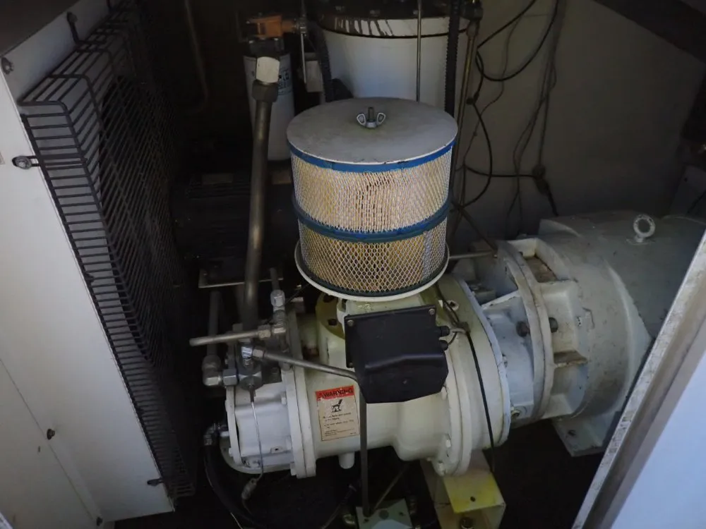 Ingersoll-rand 364 Cfm Air Compressor - Ssr-xf75