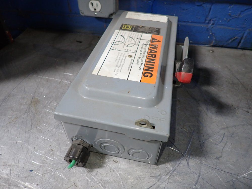 Square D 30 Amps Fusible Disconnect - H361
