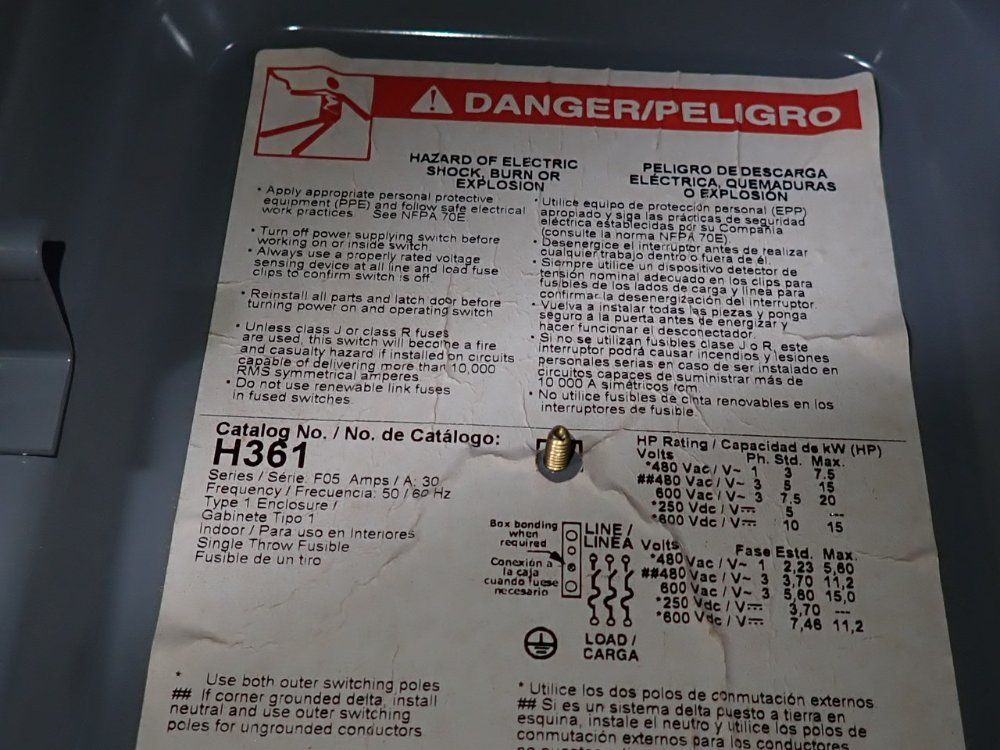 Square D 30 Amps Fusible Disconnect - H361