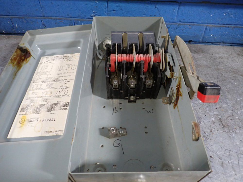 Square D 60 Amps Non Fusible Disconnect - Hu-362