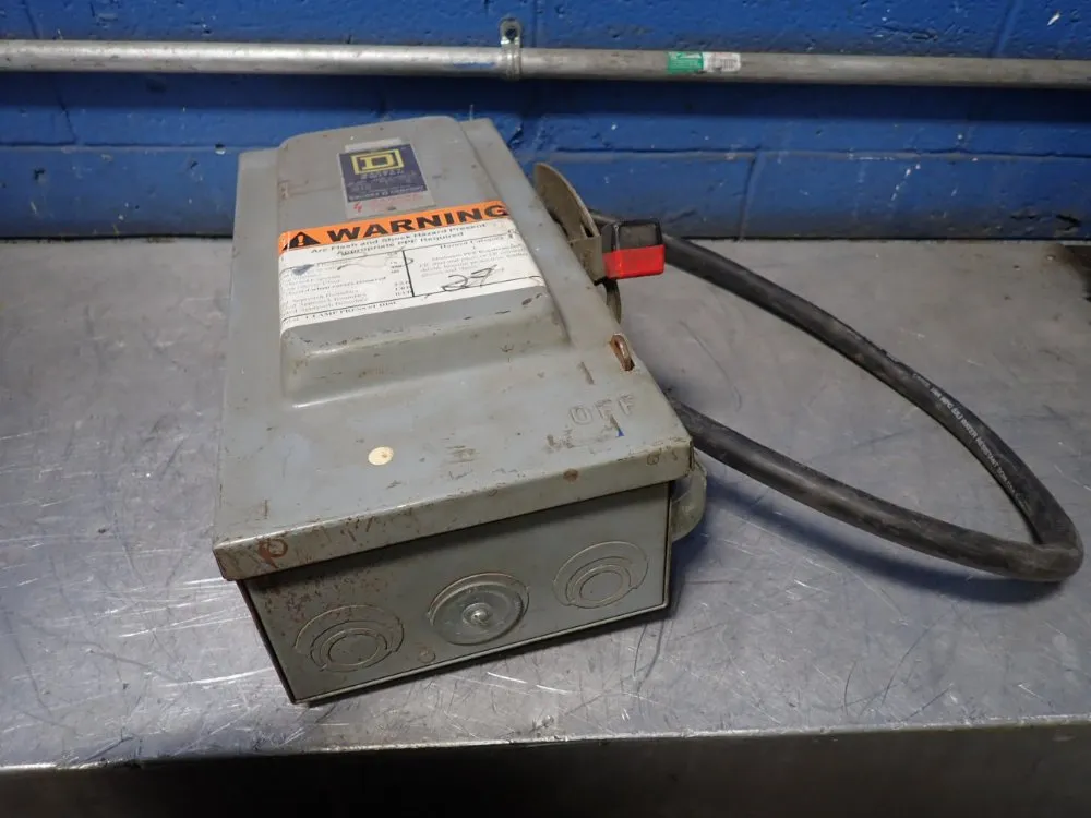 Square D 60 Amps Non Fusible Disconnect - Hu-362