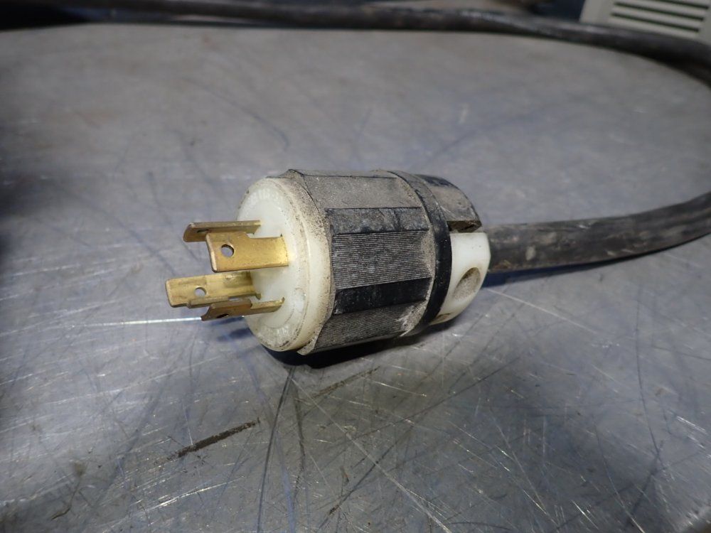 Square D 60 Amps Non Fusible Disconnect - Hu-362