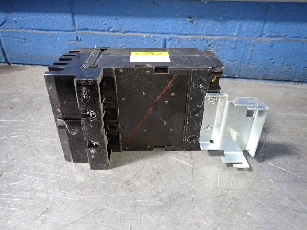 Square D Circuit Breaker - Fh36080