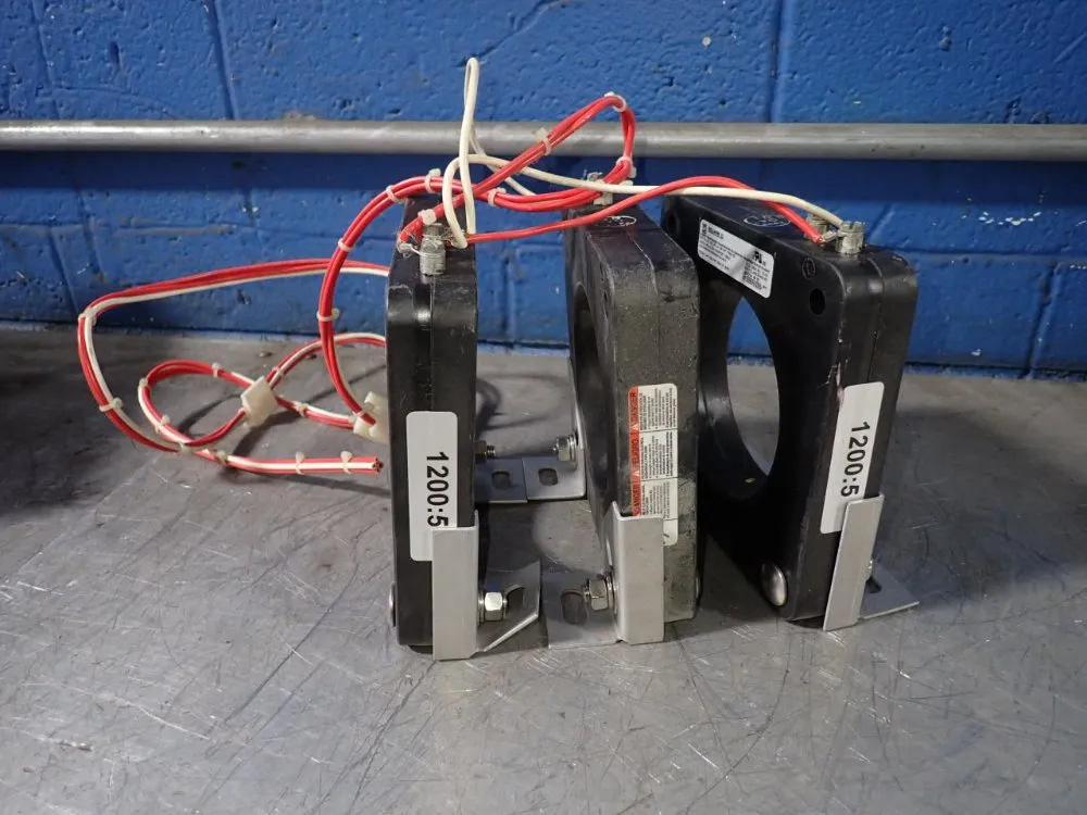 Square D Current Transformers - 170r-122