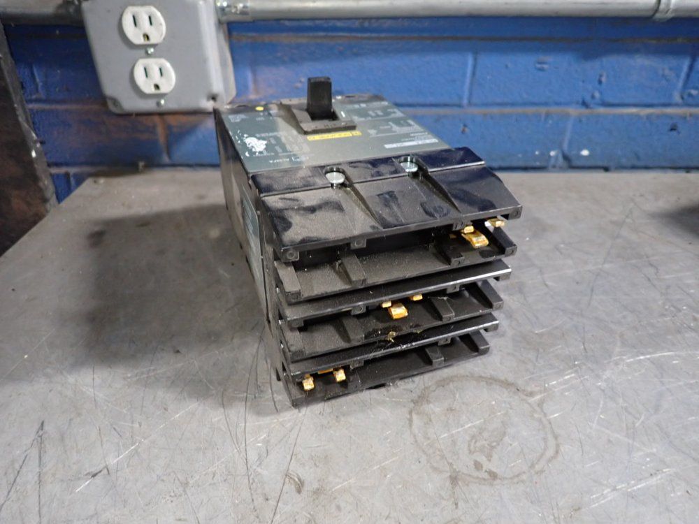 Square D Circuit Breaker - Fh36030