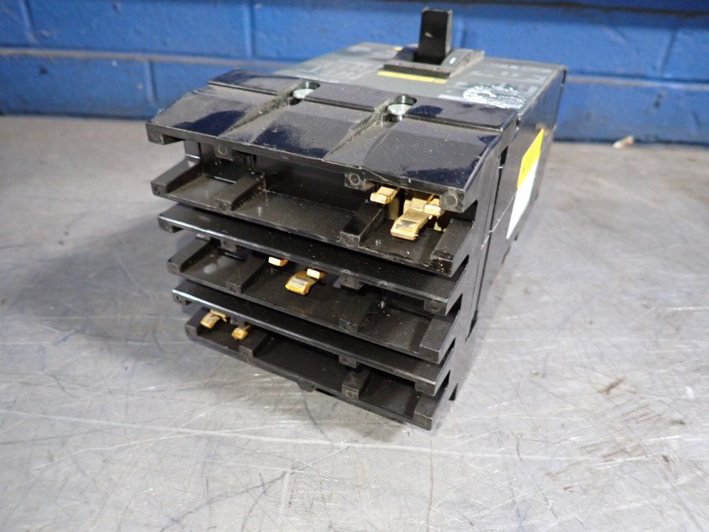Square D Circuit Breaker - Fh36030