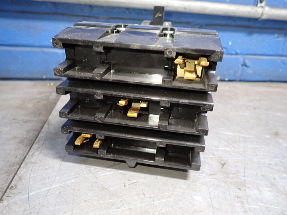 Square D Circuit Breaker - Fh36060