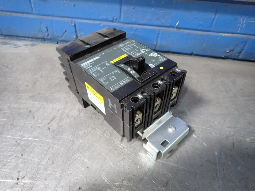 Square D Circuit Breaker - Fh36050
