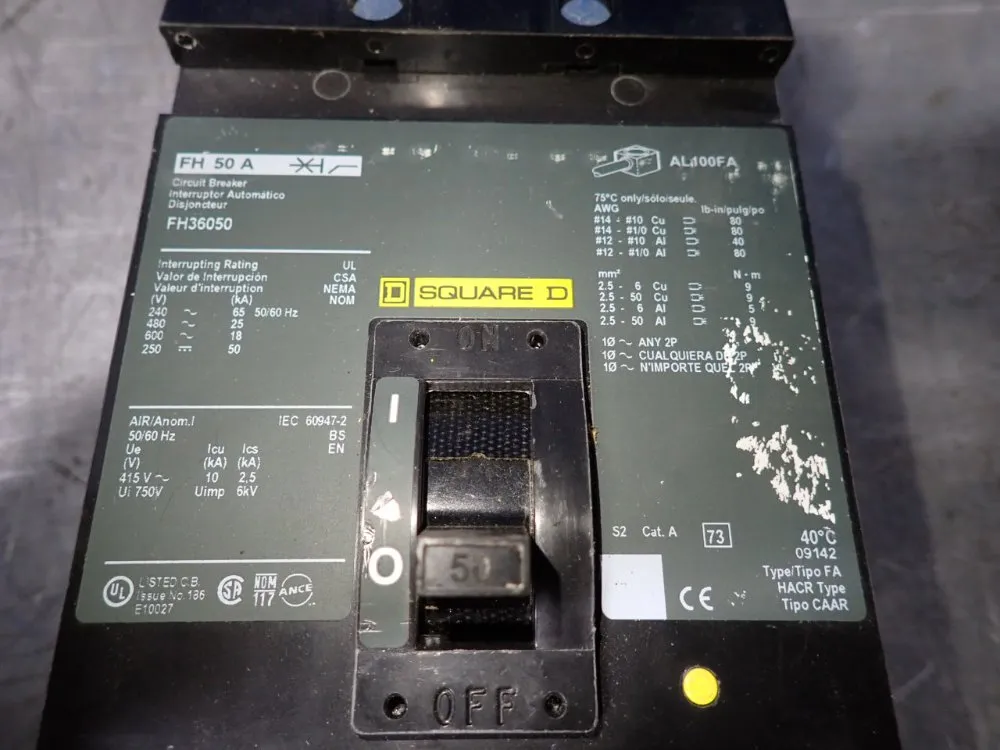Square D Circuit Breaker - Fh36050