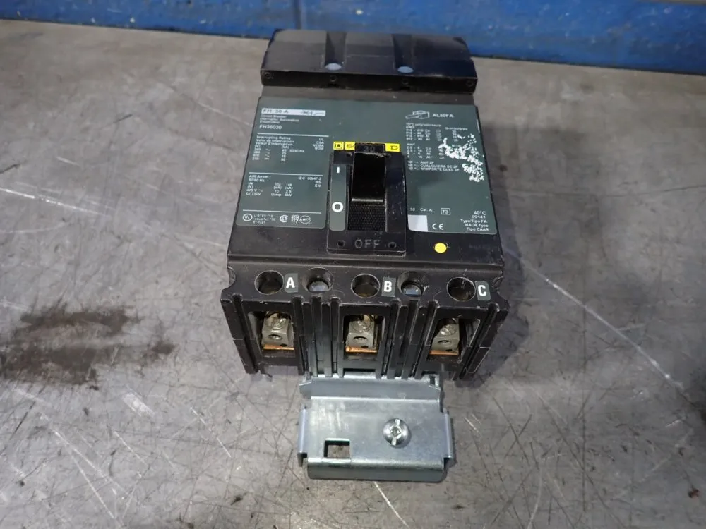 Square D Circuit Breaker - Fh36030