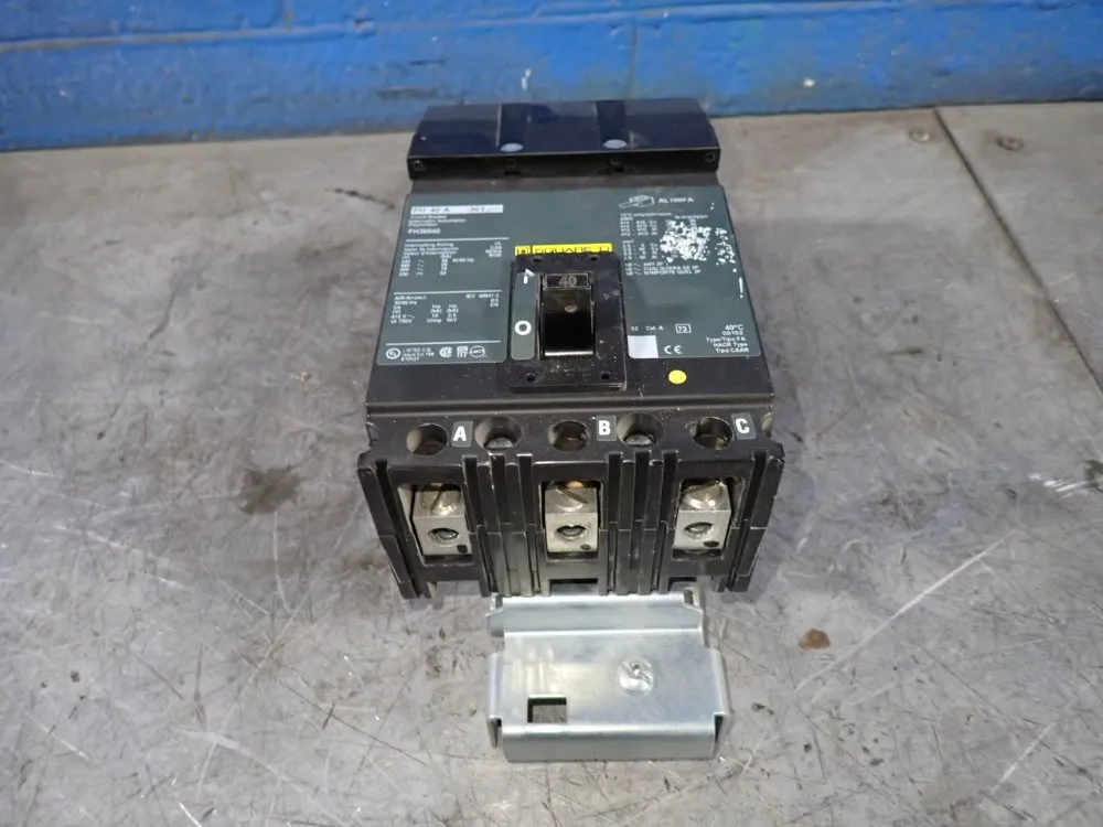 Square D Circuit Breaker - Fh36040
