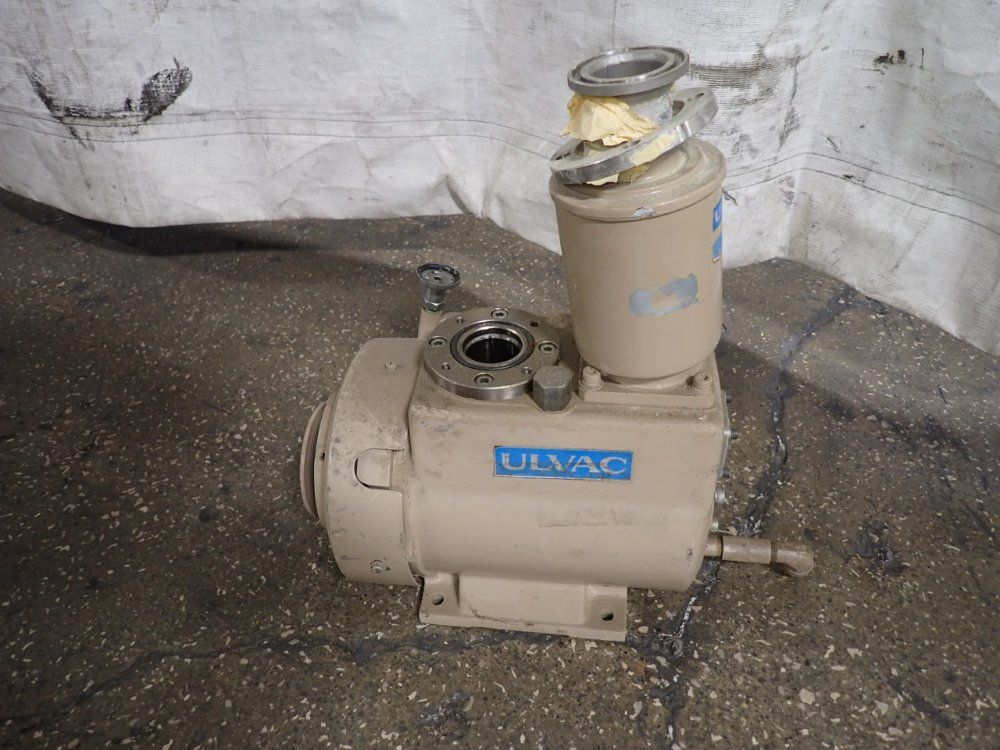 Ulvac 1.5 Kw Oil Rotary Vacuum Pump - D-650k