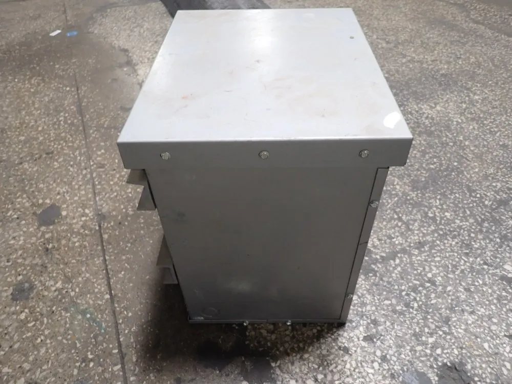 Dongan 3.0 Kva Transformer - 81-3-8156