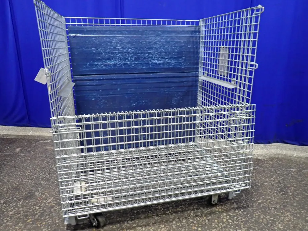 Portable Collapsible Wire Basket