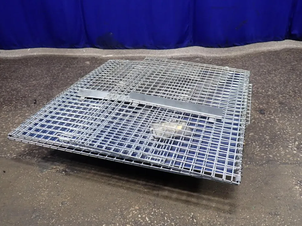 Portable Collapsible Wire Basket