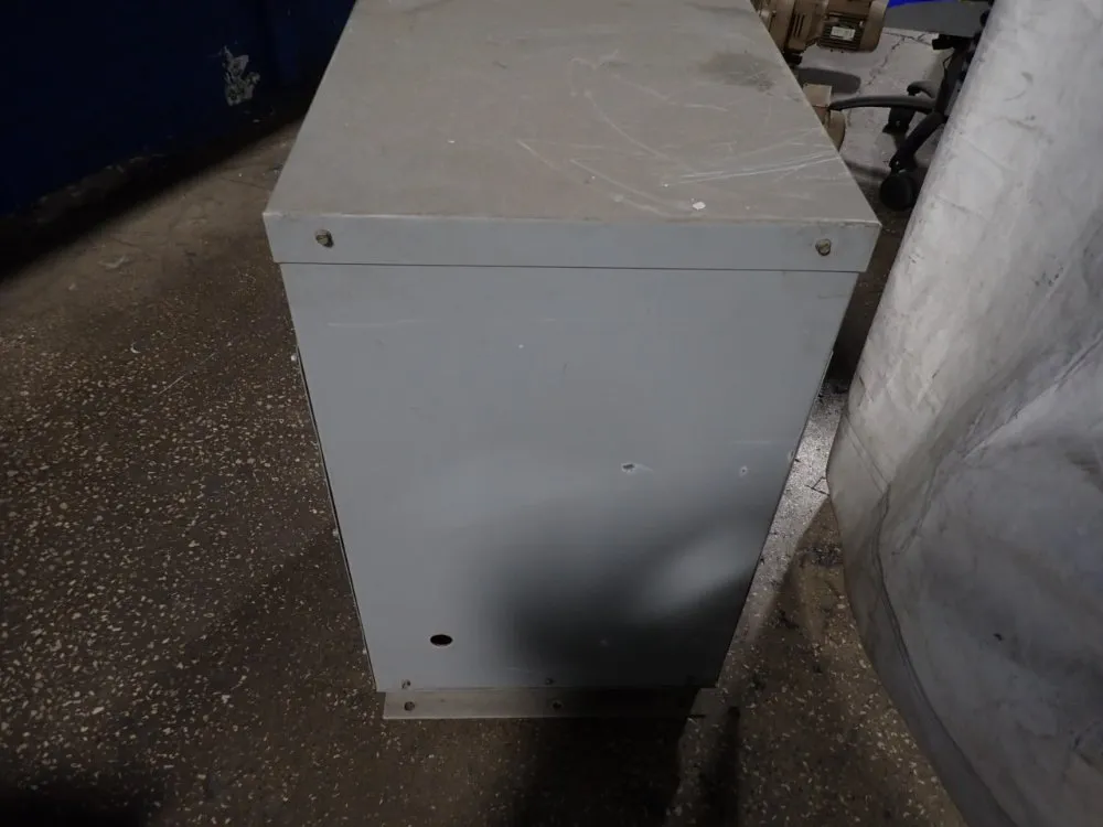 Federal Pacific 30 Kva Transformer - T4t30