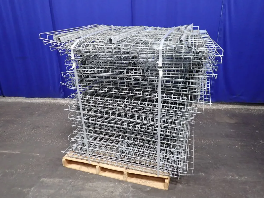 42" X 45 1/2" Wire Decking