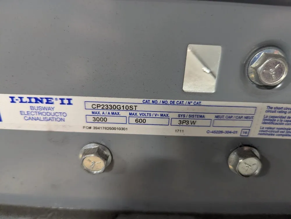 Square D 3000a / 600v Busway - Cp2330g10st