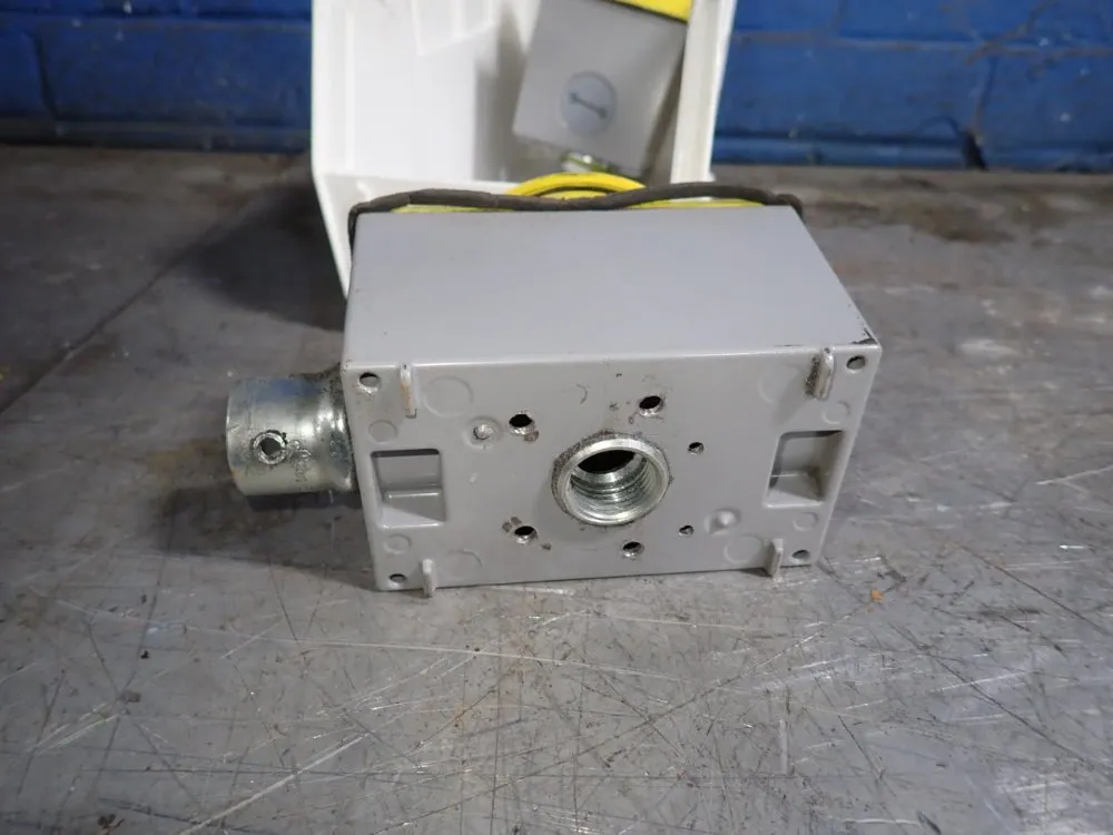 Leviton Outlet Boxes