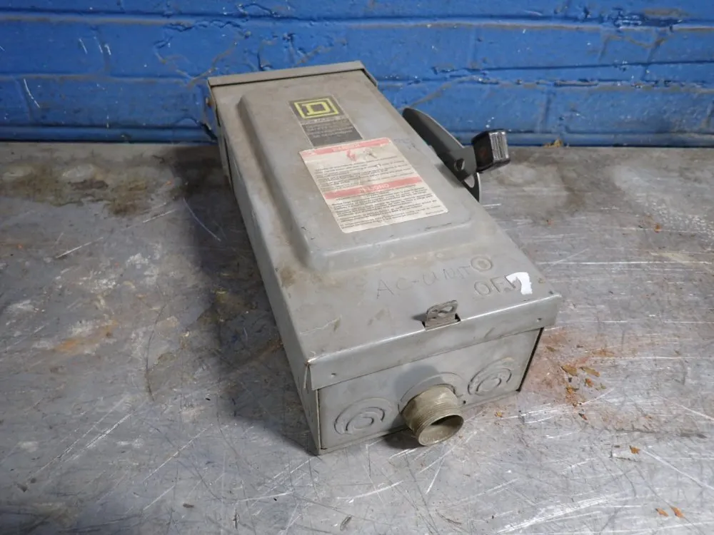 Square D 60 Amp Fusible Disconnect - D322nre