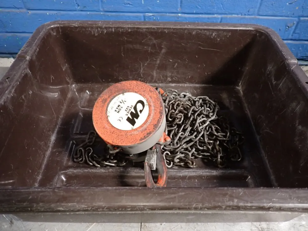 Cm 1/2 Ton Chain Hoist - 622