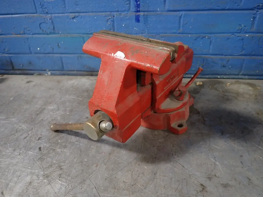 Wilton 6 1/2" Vise - 676