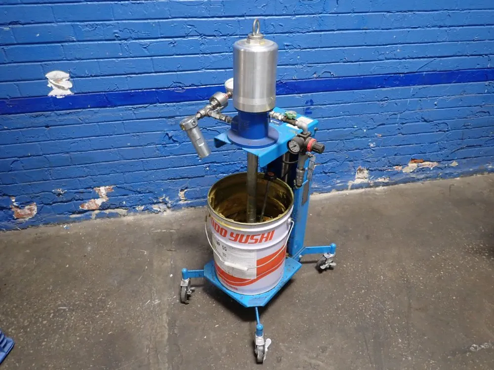 Yamada Grease Pump - Skr110a50pal