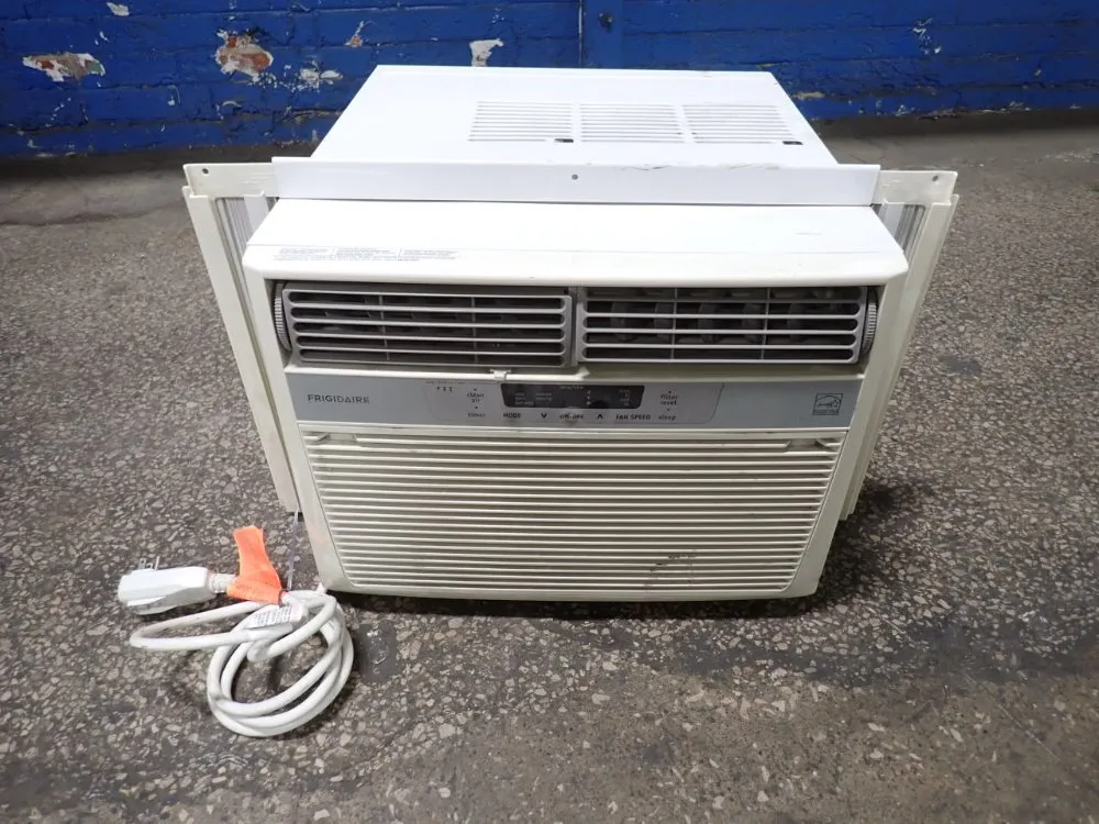 Electrolux Home Products 12000 Btu Air Conditioner - Ffre1233s1