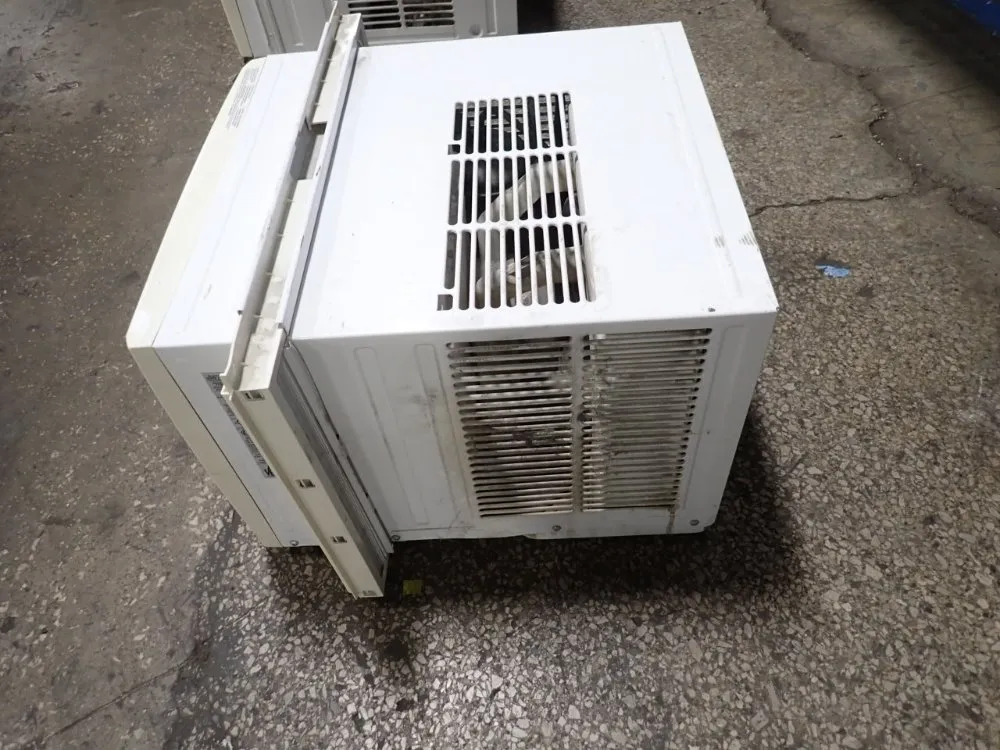 Electrolux Home Products 12000 Btu Air Conditioner - Ffre1233s1